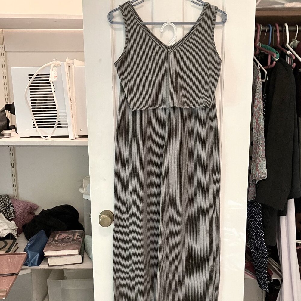 21 Saints Top and Pants Set. Black and Grey Stripe. Size M